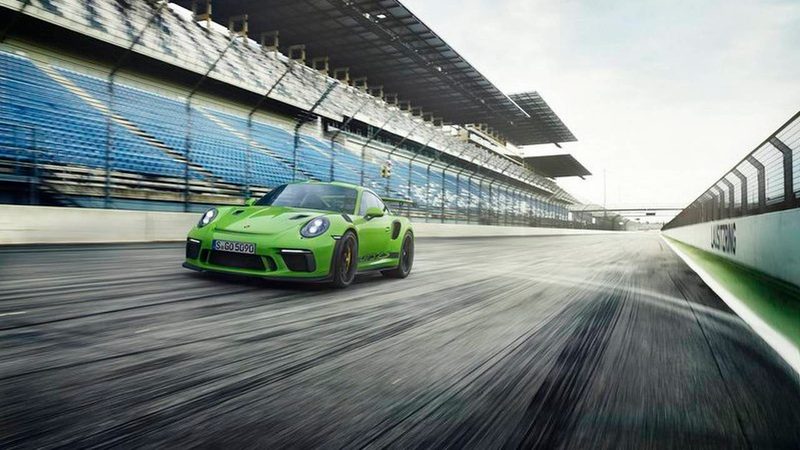 Illustration for article titled The 2018 Porsche 911 GT3 RS Now Gets 520 HP From Its Naturally Aspirated Flat Six